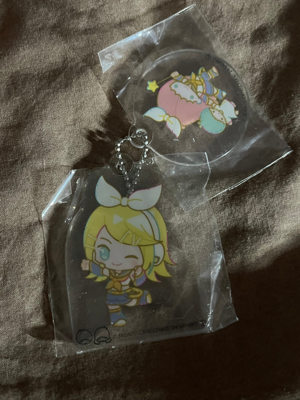 Project Sekai - Kagamine Rin “Sanrio” Double Acrylic Keychain