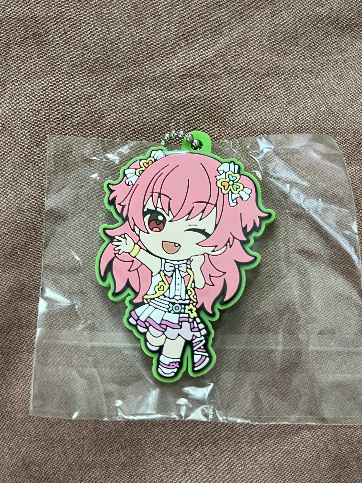 Project Sekai - Airi Momoi “Movie” Unit Outfit Rubber Keychain