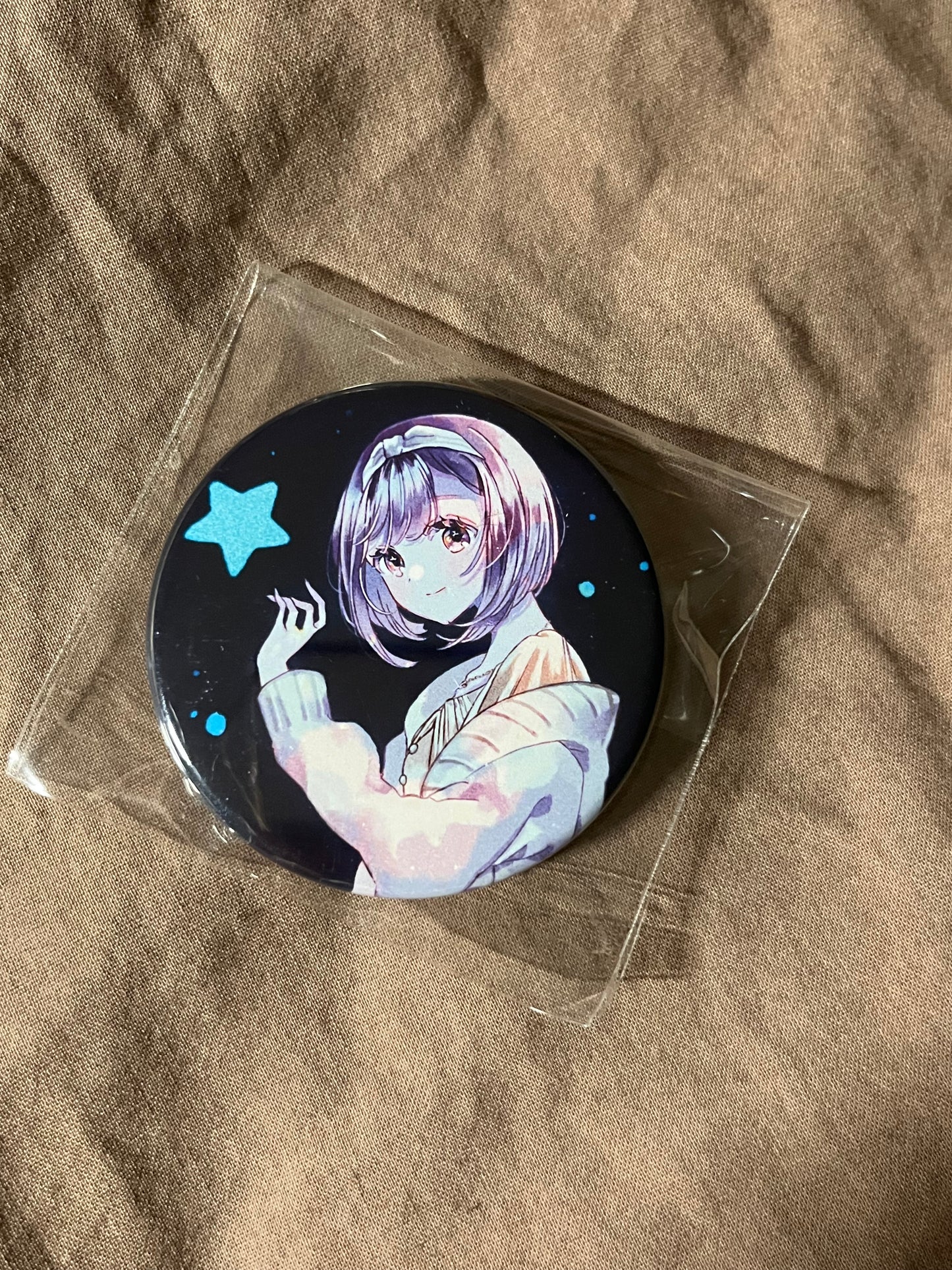 Project Sekai - Ena Shinonome “Kimi no Yoru o Kure / I nan desu” CD Art Circle Badge