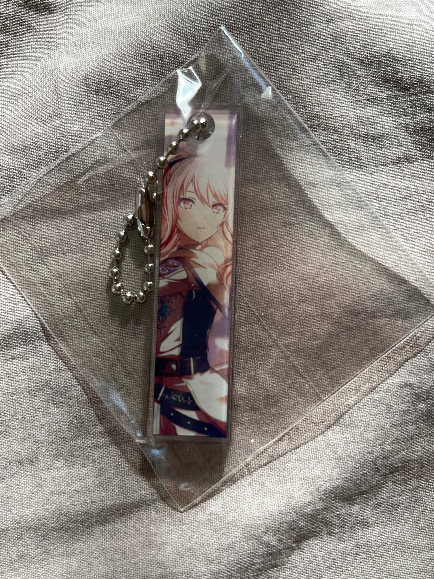 Project Sekai - Mizuki Akiyama "Making Chocolates With Children” Acrylic Event Keychain [TRAINED]