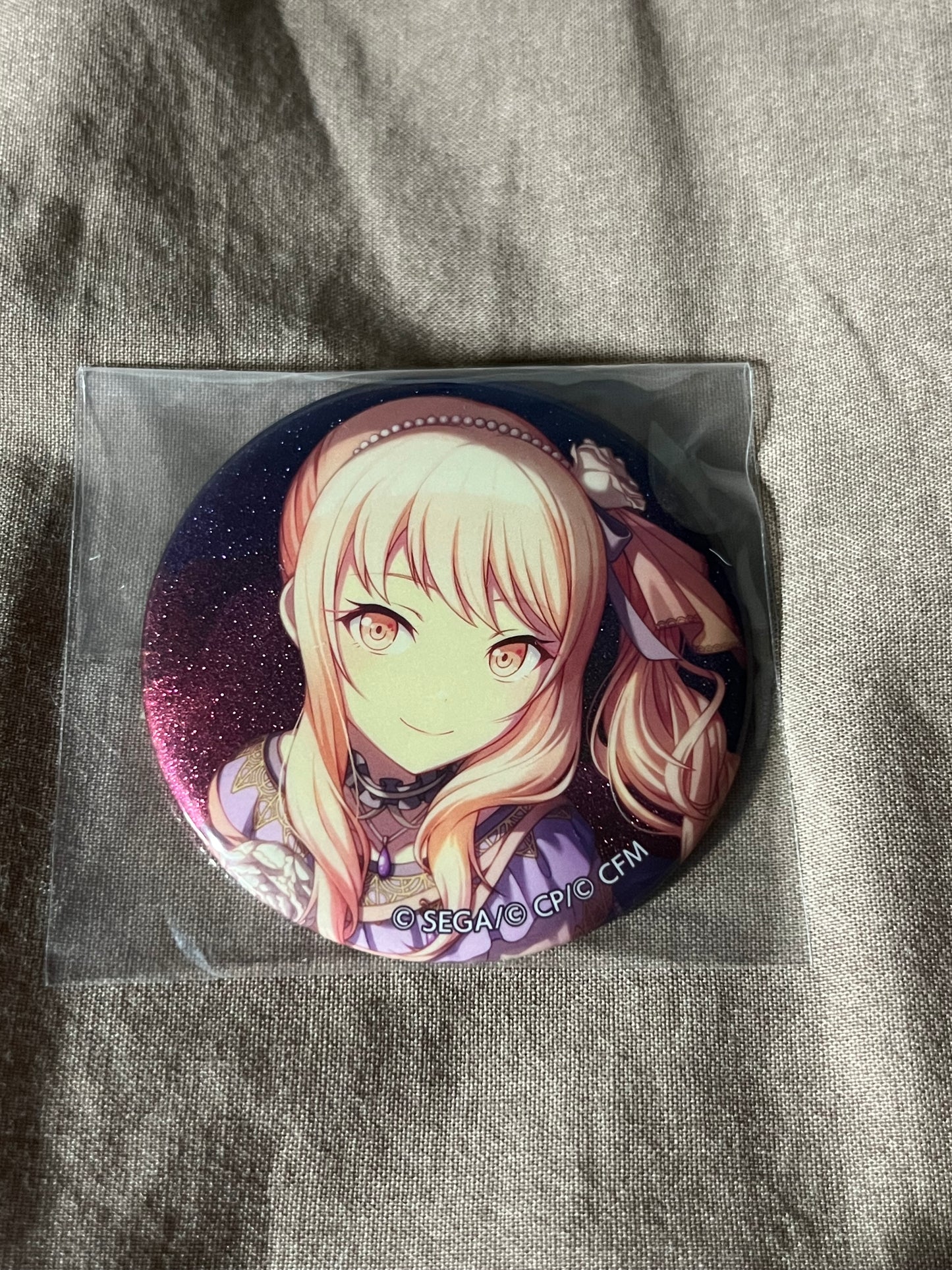 Project Sekai - Mizuki Akiyama “Carnation Recollection” Circle Glitter Badge [TRAINED]