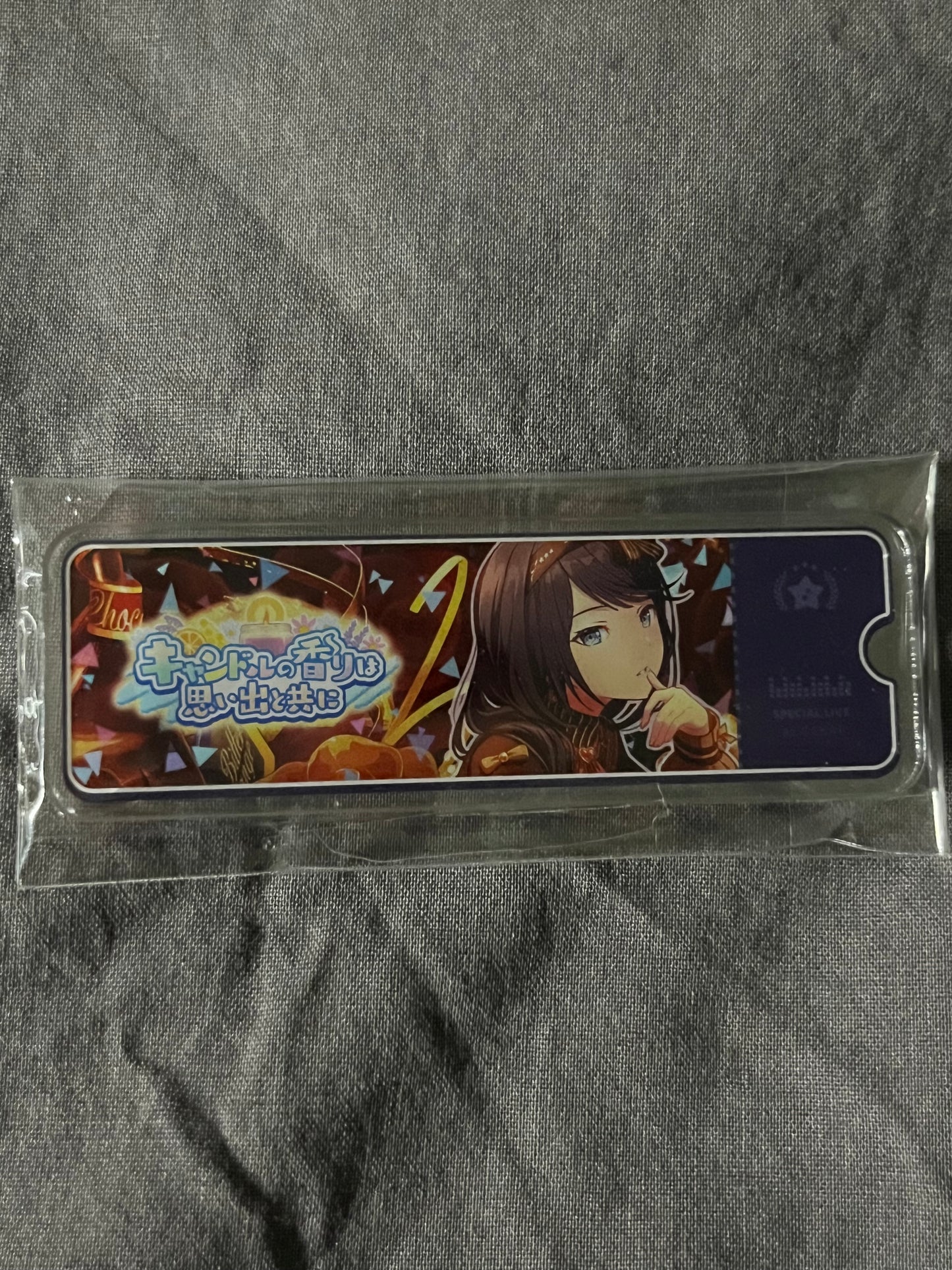 Project Sekai - Ichika Hoshino “Memories Carried by the Scent of Candles” Virtual Live Acrylic Badge [TRAINED]