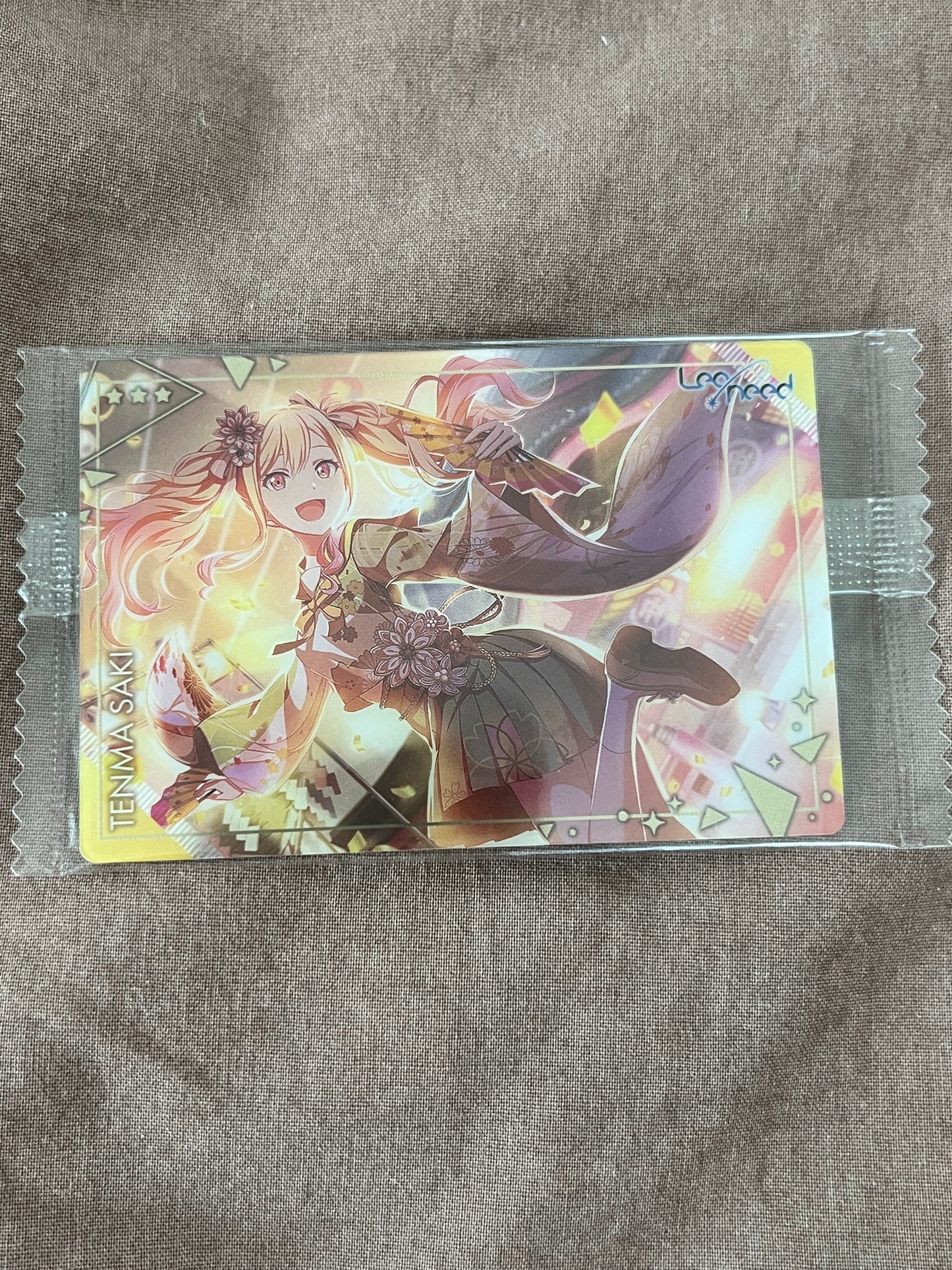 Project Sekai - Saki Tenma “SEKAI's Happy New Year!” Wafer Card