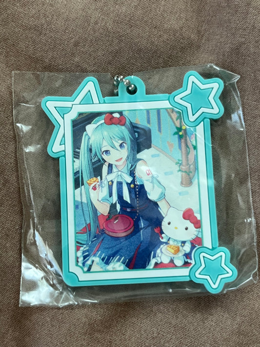 Project Sekai - Hatsune Miku “feat. Hello Kitty" Sanrio Rubber Keychain