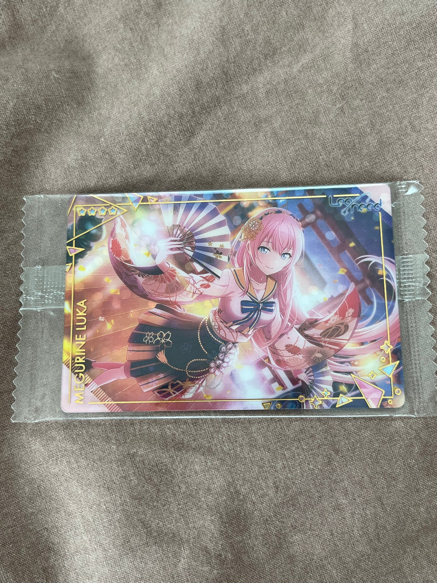 Project Sekai - Megurine Luka “SEKAI's Happy New Year!” Wafer Card