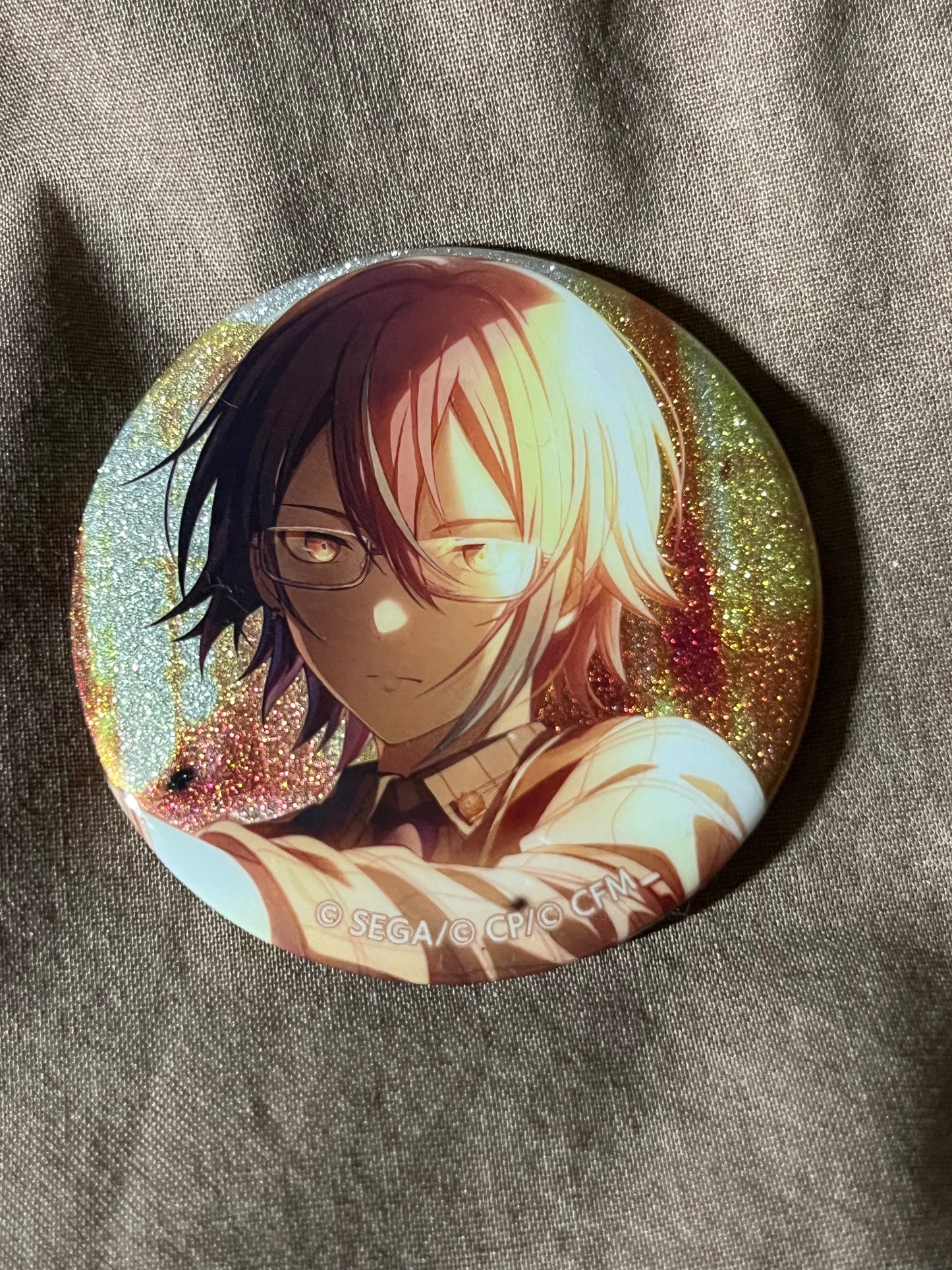 Project Sekai - Rui Kamishiro "Talking at Dusk" Circle Glitter Badge [TRAINED]